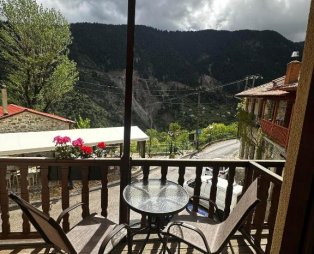 Via Ferrata Hotel: Ζήστε την εμπειρία της Ευρυτανίας με άνεση και ζεστή φιλοξενία