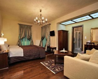 Aiora Suites: Ένα φιλόξενο καταφύγιο χαλάρωσης στη φύση της Αρκαδίας