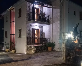 Aiora Suites: Ένα φιλόξενο καταφύγιο χαλάρωσης στη φύση της Αρκαδίας