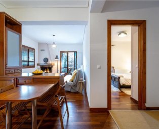 The Foxes: Ένα καταφύγιο στην καρδιά του ελατοδάσους στο Μεγάλο Χωριό Ευρυτανίας