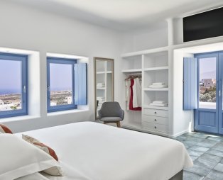 Villa Rodakes: Εμπειρία κυκλαδίτικης πολυτέλειας στη Σαντορίνη