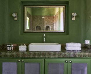 Villa Rodakes: Εμπειρία κυκλαδίτικης πολυτέλειας στη Σαντορίνη