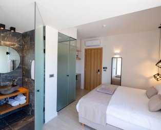 180° South Seaside Hotel: Πολυτελής διαμονή στην ακτογραμμή της Ερμιονίδας