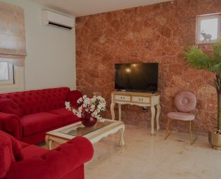 99 Luxury Exotic Villas: Φιλοξενία υψηλών προδιαγραφών στο Ναύπλιο