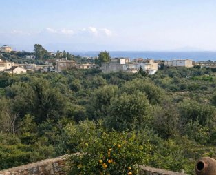 Afanias Lakonia Luxury Apartment: Ζεστή φιλοξενία στη Σκάλα Λακωνίας