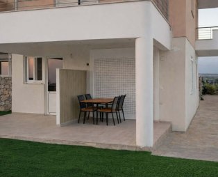 Afanias Lakonia Luxury Apartment: Ζεστή φιλοξενία στη Σκάλα Λακωνίας