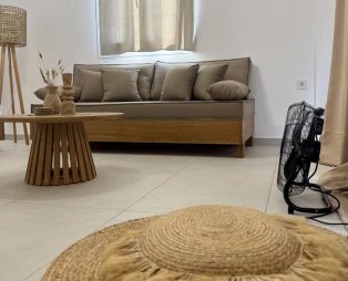 Aenya Kythnos Villas: Φιλοξενία που ξεχωρίζει στην ήρεμη πλευρά της Κύθνου