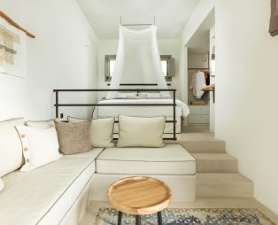 Chora Kythnos Suites: Πολυτελής διαμονή στην καρδιά της Κύθνου