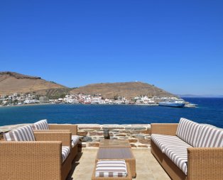 Κέως by the sea: Διακοπές στην Κέα με θέα το μοναδικό μπλε του Αιγαίου