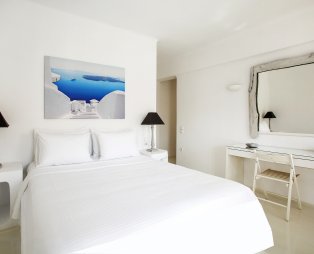 MV Kythnos Seaside Villa: Απόδραση σε ένα τοπίο της Κύθνου που κόβει την ανάσα