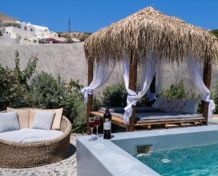 Rock Villas Complex: Ιδιωτικό πολυτελές καταφύγιο στο Εμπορείο της Σαντορίνης