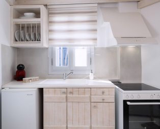 Santorita Suites: Αυθεντική εμπειρία φιλοξενίας στο Ακρωτήρι Σαντορίνης