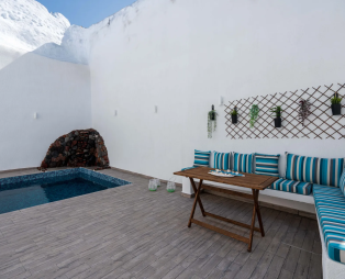 Santorita Suites: Αυθεντική εμπειρία φιλοξενίας στο Ακρωτήρι Σαντορίνης