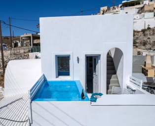 Santorita Suites: Αυθεντική εμπειρία φιλοξενίας στο Ακρωτήρι Σαντορίνης