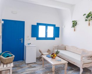 Santorita Suites: Αυθεντική εμπειρία φιλοξενίας στο Ακρωτήρι Σαντορίνης
