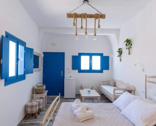 Santorita Suites: Αυθεντική εμπειρία φιλοξενίας στο Ακρωτήρι Σαντορίνης