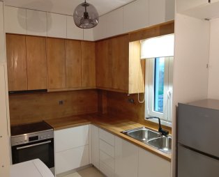 Afanias Lakonia Luxury Apartment: Ζεστή φιλοξενία στη Σκάλα Λακωνίας