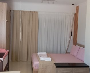 Afanias Lakonia Luxury Apartment: Ζεστή φιλοξενία στη Σκάλα Λακωνίας