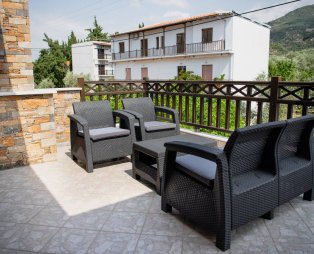 Villa Valentina: Διακοπές με άνεση και πολυτέλεια στα Καλά Νερά Πηλίου