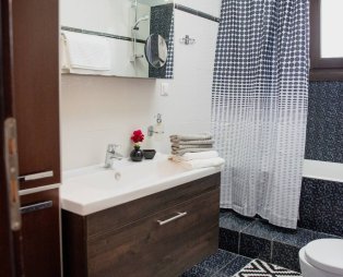 Villa Valentina: Διακοπές με άνεση και πολυτέλεια στα Καλά Νερά Πηλίου