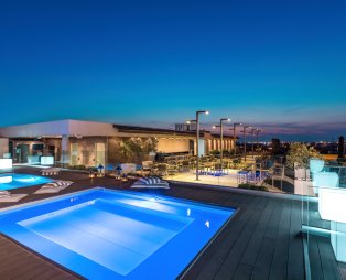 Porto Palace Hotel Thessaloniki: Διαμονή 5 αστέρων σε ένα ιστορικό κτίριο της πόλης