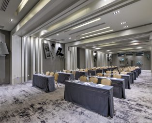 Porto Palace Hotel Thessaloniki: Διαμονή 5 αστέρων σε ένα ιστορικό κτίριο της πόλης