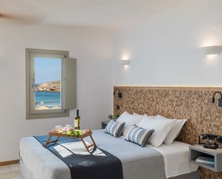 Calma Boutique Hotel: Ένα ήρεμο καταφύγιο στις Αγκαθωπές Σύρου