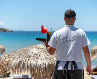 Calma Boutique Hotel: Ένα ήρεμο καταφύγιο στις Αγκαθωπές Σύρου