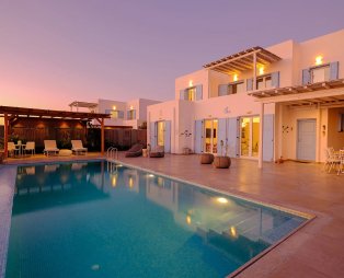 Chrysanthemo Artistic Villas: Ένα ειδυλλιακό σκηνικό για αξέχαστες διακοπές στη Μύκονο