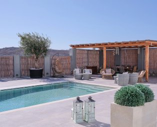 Chrysanthemo Artistic Villas: Ένα ειδυλλιακό σκηνικό για αξέχαστες διακοπές στη Μύκονο