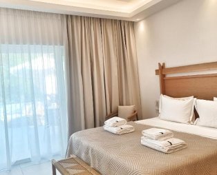 DelMar Suites: Διαμονή στη Σύρο με κοσμοπολίτικη αύρα