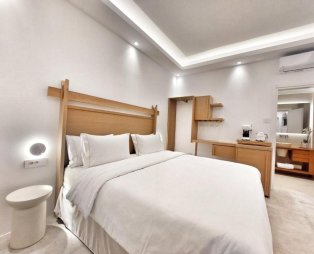 DelMar Suites: Διαμονή στη Σύρο με κοσμοπολίτικη αύρα