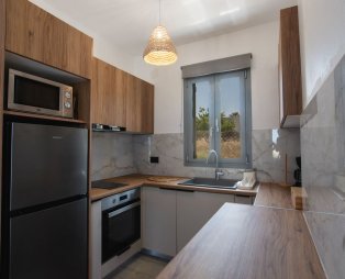 Filia Skyros: Μια μποέμ απόδραση στο απέραντο γαλάζιο του Αιγαίου