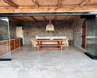 Kythnian Retreat: Ένα διάλειμμα από την καθημερινότητα στην ήρεμη πλευρά της Κύθνου