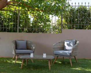 Nostalgia Seaview House: Απόδραση με θέα στην Ανάβυσσο