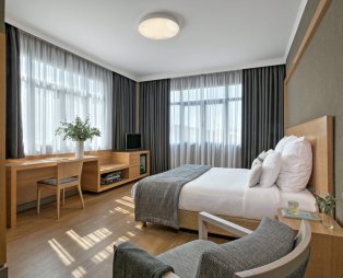 Porto Palace Hotel Thessaloniki: Διαμονή 5 αστέρων σε ένα ιστορικό κτίριο της πόλης