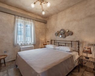 Skyros Trias: Ένας παράδεισος ηρεμίας στη Σκύρο