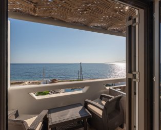 Skyros Trias: Ένας παράδεισος ηρεμίας στη Σκύρο