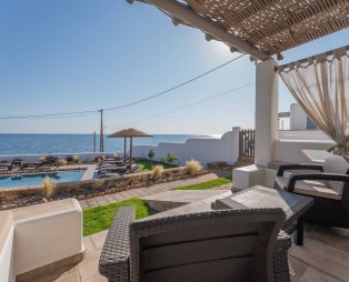 Skyros Trias: Ένας παράδεισος ηρεμίας στη Σκύρο