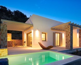 Themis Homes: Ονειρεμένο καταφύγιο διακοπών δίπλα στη Χώρα της Σκύρου