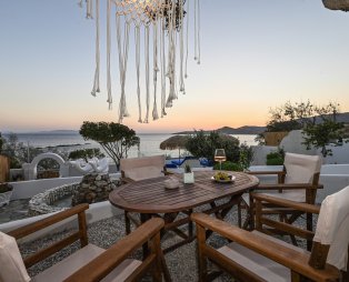 Vetus Portum Suites Tinos: Σύγχρονη φιλοξενία σε ένα ιστορικό σημείο της Τήνου