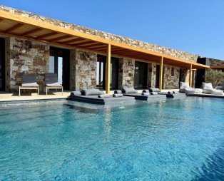 Vista Blue Villas Naxos: Πολυτέλεια μέσα στην ηρεμία της φύσης