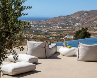 Vista Blue Villas Naxos: Πολυτέλεια μέσα στην ηρεμία της φύσης