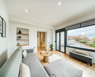 Windmill Escape Apartments: Μια κομψή απόδραση με θέα στους ανεμόμυλους της Χίου