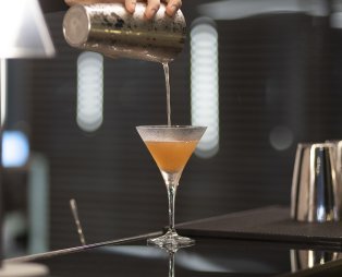 Porto Palace Hotel Thessaloniki: Διαμονή 5 αστέρων σε ένα ιστορικό κτίριο της πόλης