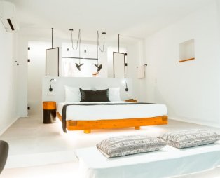 Villa Agrabely & Suites: Ζήστε την αυθεντική φιλοξενία στην καρδιά της Νάξου