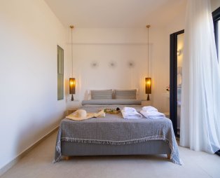 Cezaria Naxos: Ένα γαλήνιο καταφύγιο στην καρδιά της Νάξου