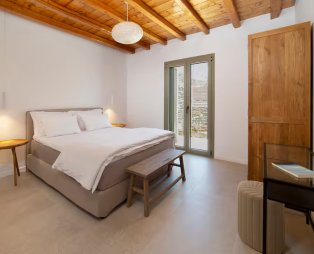 Etesian Villas: Ένας μικρός παράδεισος στην Άνδρο με θέα που κόβει την ανάσα