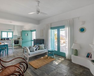 Magganari View: Απόδραση σε μια από τις πιο εκπληκτικές τοποθεσίες της Ίου