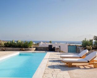 Magganari View: Απόδραση σε μια από τις πιο εκπληκτικές τοποθεσίες της Ίου